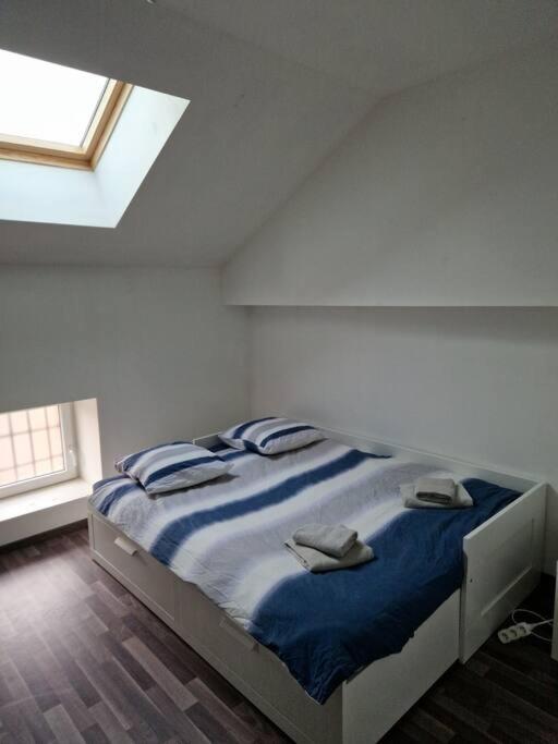 Maison Chaleureuse Proche A31, Avec Parking Lesmenils Exterior foto
